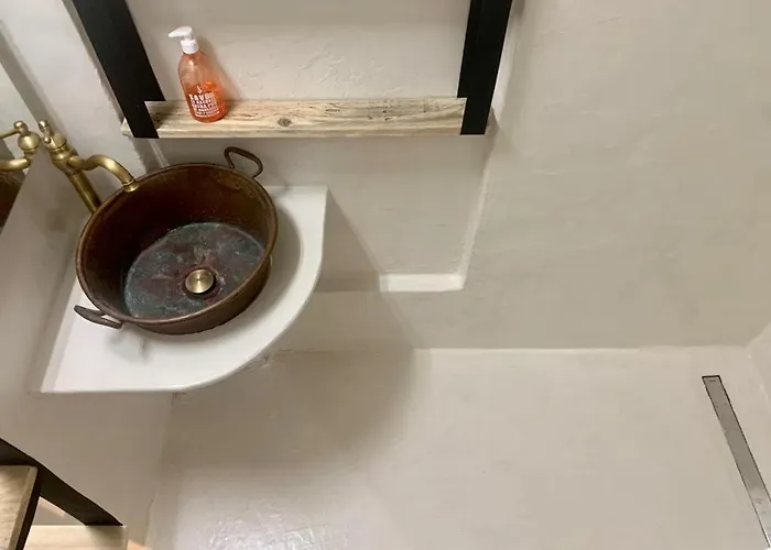 Appartement à 2 Chambres à Coucher